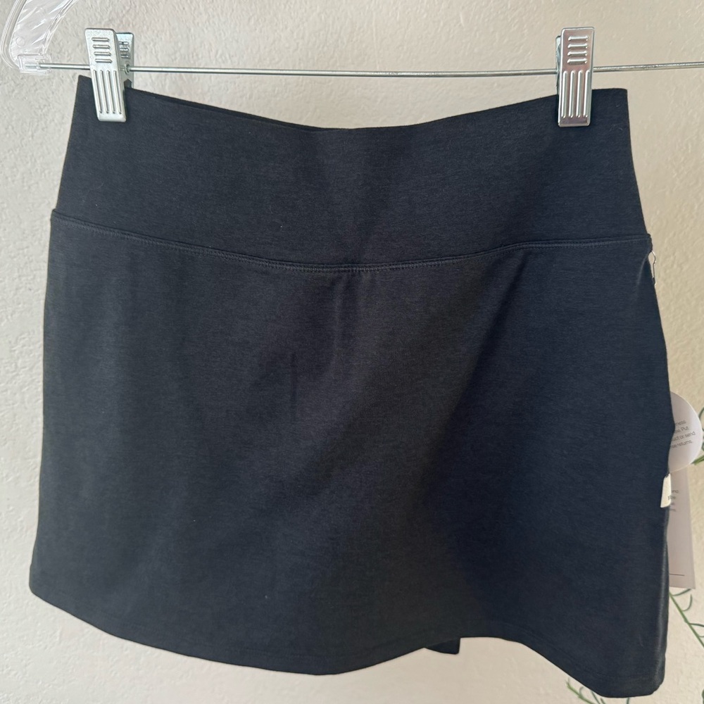 Vuori Halo Performance Skirt NWT XS